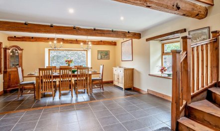 4 Bed in Brecon 5