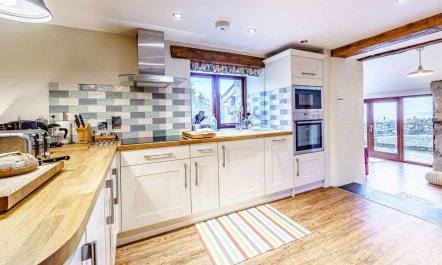 2 Bed in Broughton - In - Furness 1