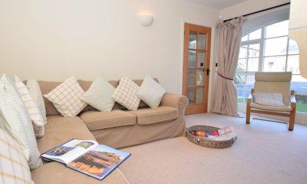 3 Bed in Seahouses 9