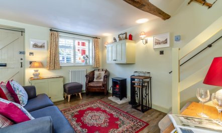 2 Bed in Holt 7