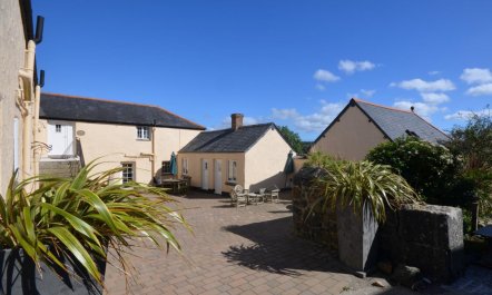 3 Bed in Helston 6