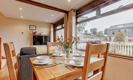 2 Bed in Launceston 2