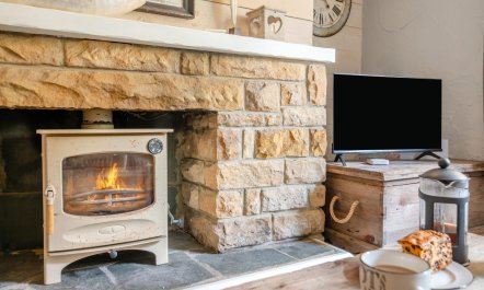 2 Bed in Sandsend 2