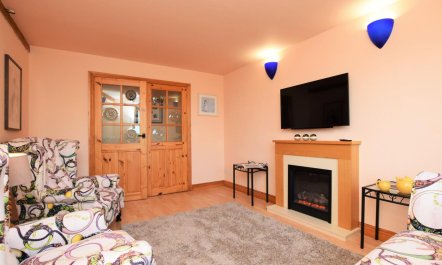 2 Bed in Godshill 2