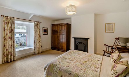 6 Bed in Penrith 3