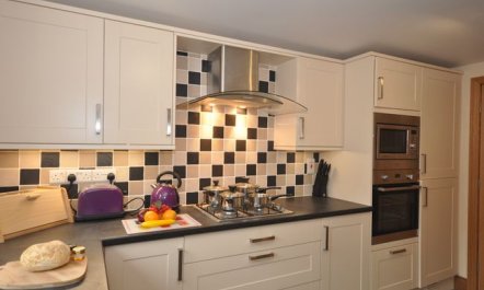 2 Bed in Bridport 2