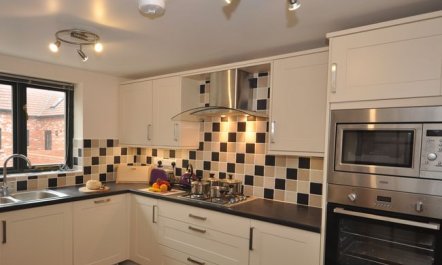 2 Bed in Bridport 3