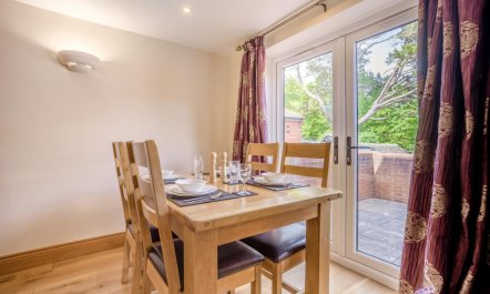 2 Bed in Bridport 7