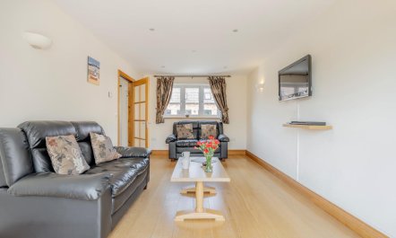 2 Bed in Bridport 7