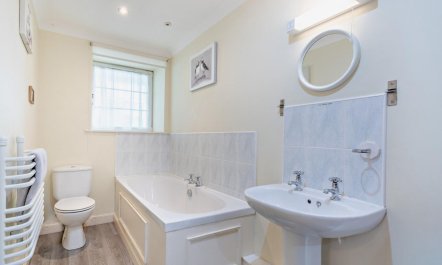 4 Bed in Isle Of Arran 9