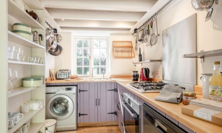 1 Bed in Holt 6