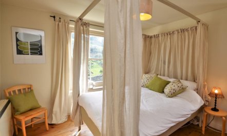 2 Bed in Kingsbridge