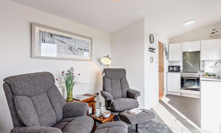 1 Bed in Weymouth 4