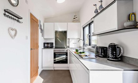 1 Bed in Weymouth 5