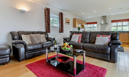 1 Bed in Redruth 2