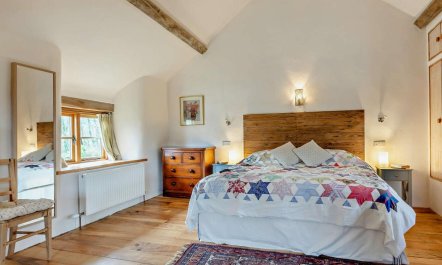 1 Bed in Bridport 4