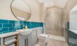 4 Bed in Shawhead 3