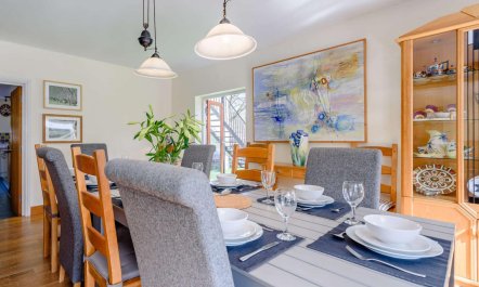 5 Bed in Llangollen 8