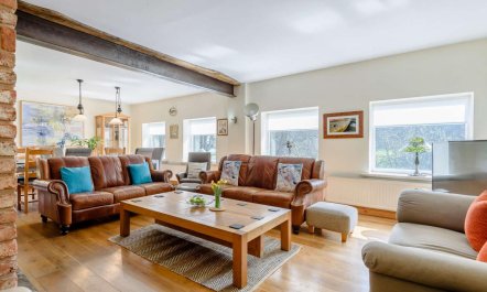 5 Bed in Llangollen 4