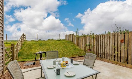 2 Bed in Tiverton 3
