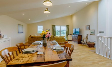 2 Bed in Templeton 3