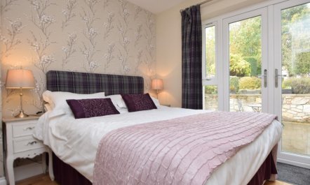 2 Bed in Roslin 4