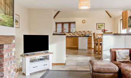 2 Bed in Shrewsbury 3