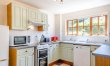 2 Bed in Godshill 8