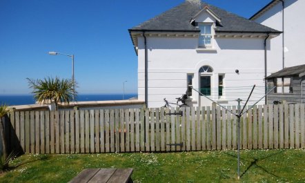 2 Bed in Newquay 2
