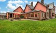 6 Bed in Kington 1