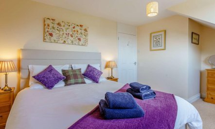 2 Bed in Totland Bay 8