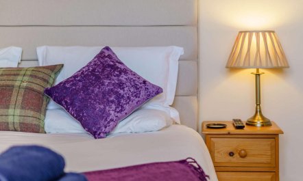 2 Bed in Totland Bay 9