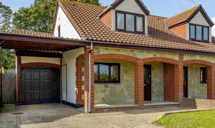 2 Bed in Totland Bay