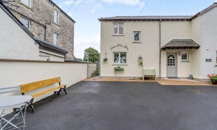 2 Bed in Grange-over-sands 4