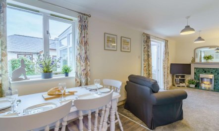 2 Bed in Grange-over-sands