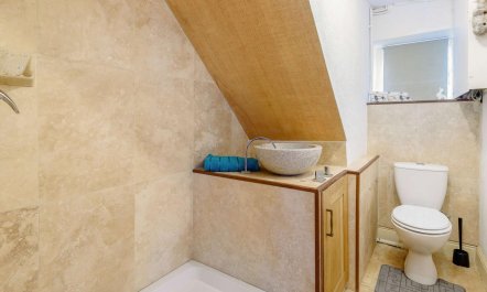4 Bed in Oakham 8