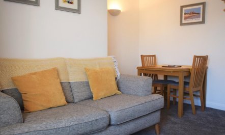 1 Bed in Seahouses 2