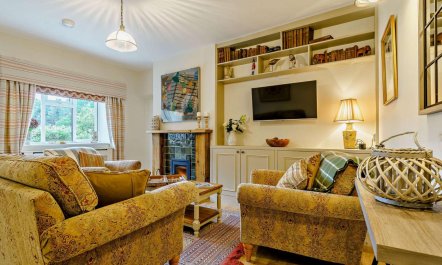 2 Bed in Richmond 3