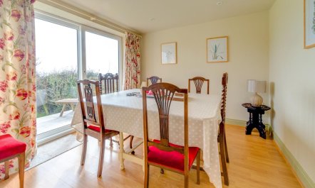 4 Bed in Worth Matravers 6