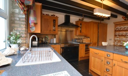 6 Bed in Aberystwyth 2