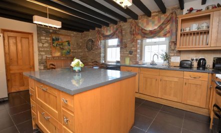 6 Bed in Aberystwyth 1