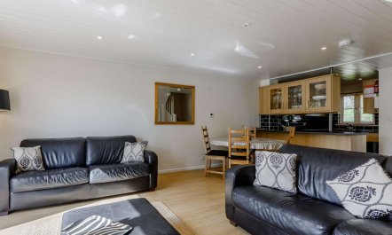 3 Bed in Cirencester 4
