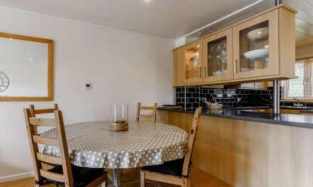 3 Bed in Cirencester 6