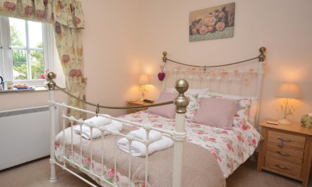 1 Bed in Holsworthy 6