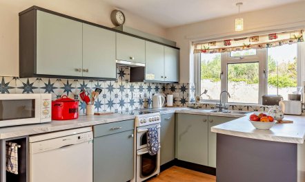 2 Bed in Kingsbridge 5