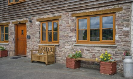 3 Bed in Brecon 1