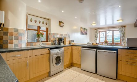 3 Bed in Brecon 3