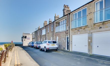 2 Bed in Seahouses 9