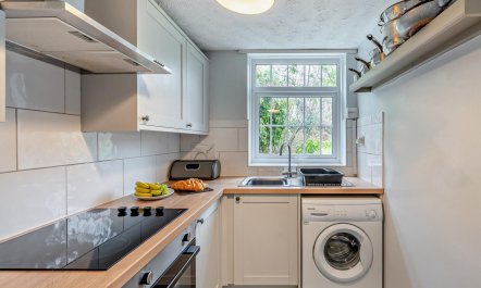 2 Bed in Crickhowell 9