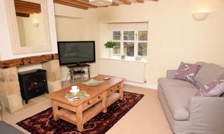 2 Bed in Cheltenham 1